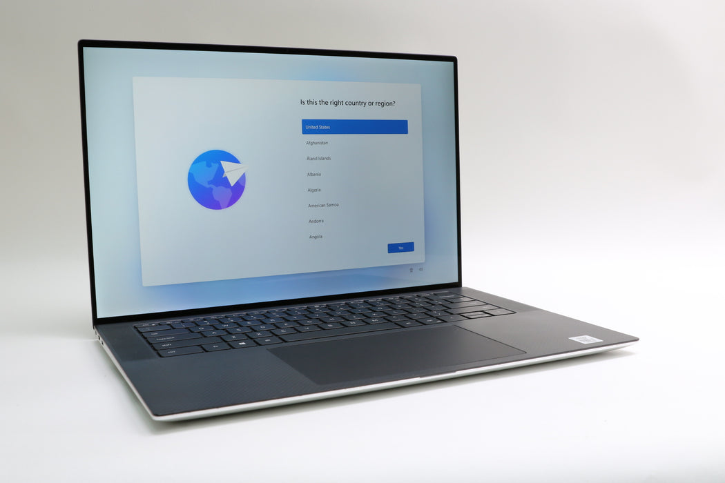 15.6" UHD+ Dell XPS 15 9500, i7-10750H, 32GB, 2TB, GTX 1650 Ti, 100% Batt!