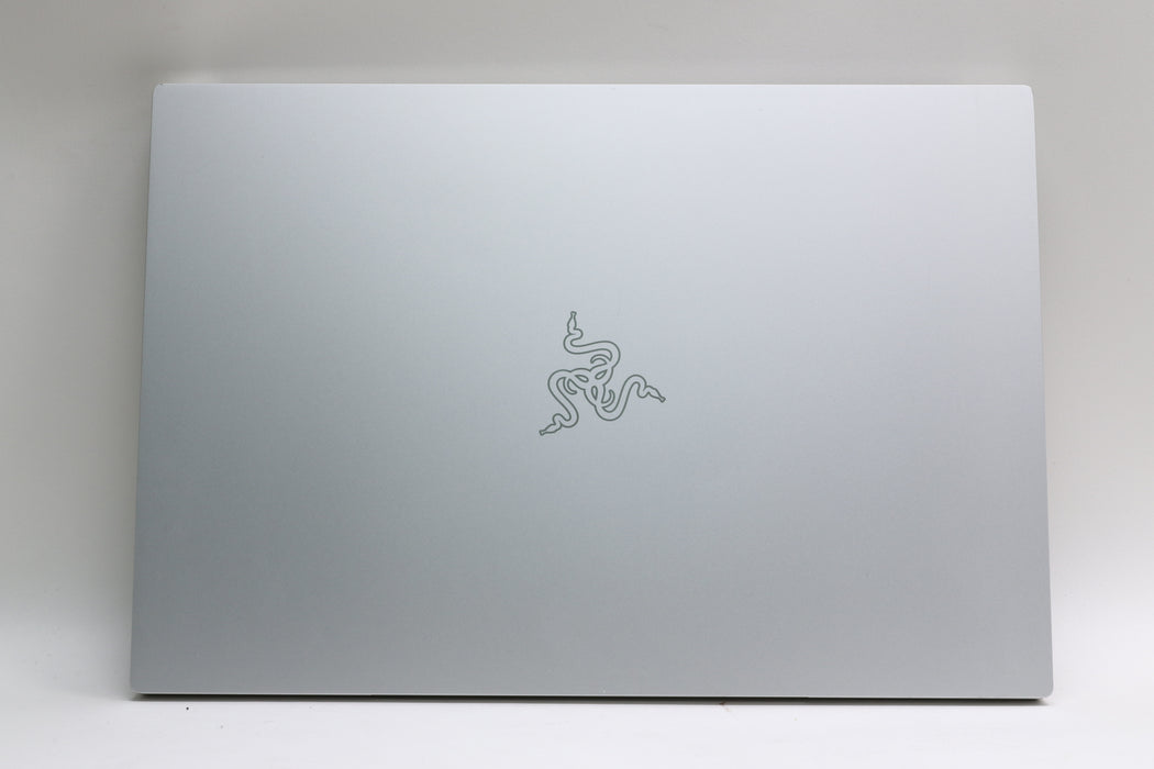 16" Razer Blade 16 Rz09-0483, i9-13950HX, 32GB, 1TB SSD & 500GB SSD, RTX 4080