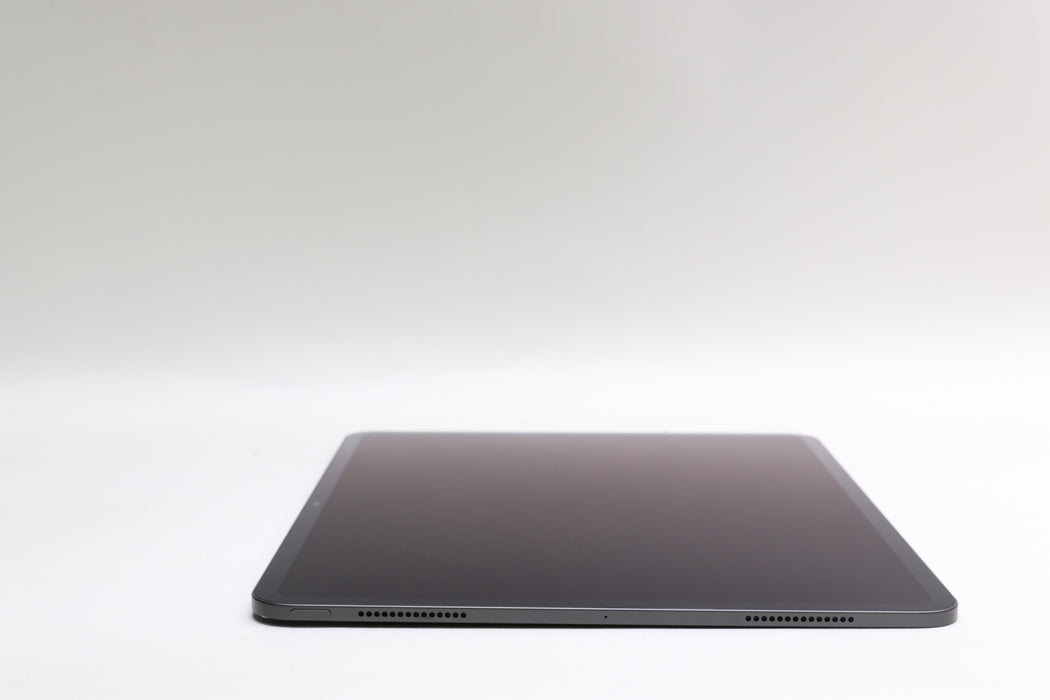 iPad Pro 13" M4, 2TB, Wi-Fi Only, Space Black, NWRH3LL/A + Keyboard