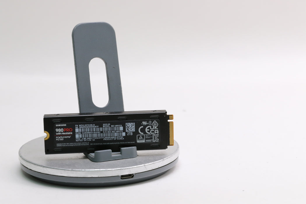 100% Health! Samsung 980 Pro 2TB NVME SSD with Heatsink (MZ-V8P2T0)