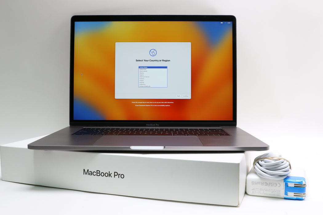 100%BATT, 15" 2017, Macbook Pro, MPTW2LL/A, i7-7920HQ, 16GB, 1TB SSD, Pro 560