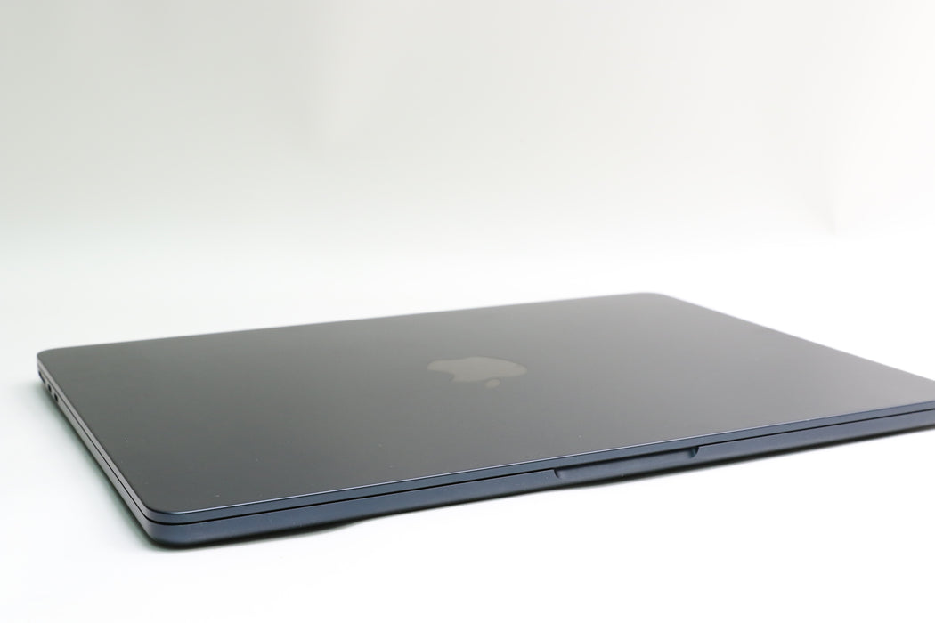 13" 2022 Macbook Air, Z160, 3.49 GHz Apple M2, 16GB, 512GB SSD, 8C