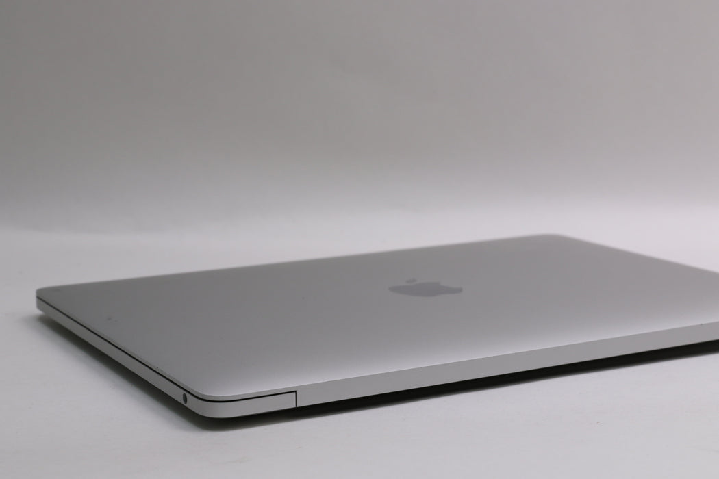 13" QHD+ 2022, MacBook Pro, MNEP3LL/A, Apple M2, 8GB, 256GB SSD, 10C