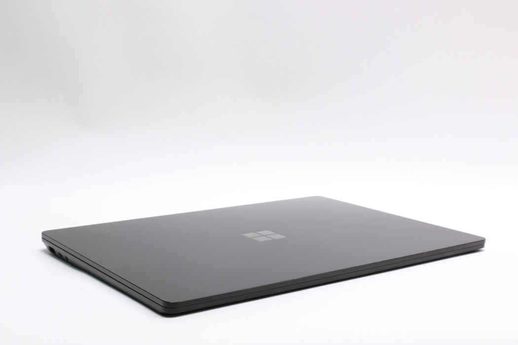 15" Microsoft Surface 4, i5-1135G7, 8GB, 512GB SSD, Touchscreen — photo 11 of 13