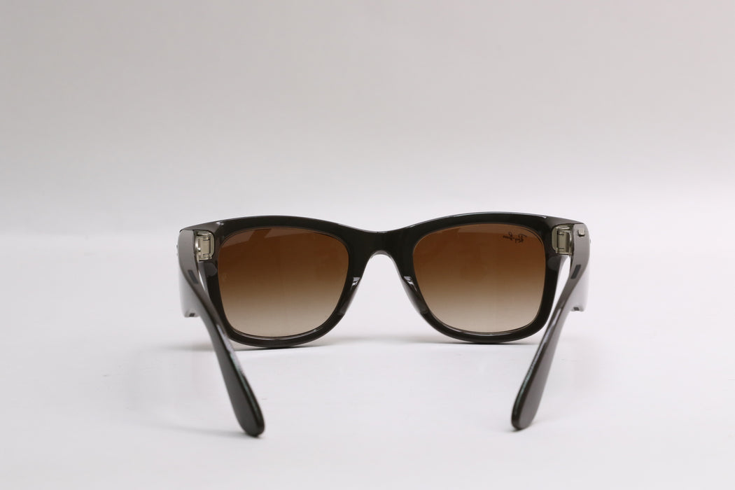 Meta Rayban Stories Wayfarer Smart Glasses (Brown) w/ Case!