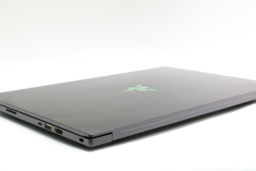 100%BATT 15" QHD Razer Blade 15, i7-11800H, 40GB, 1TB SSD, RTX 3070