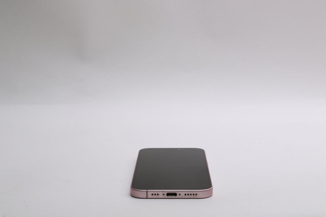 Apple iPhone 15, 256GB, Unlocked, Pink, MTM53LL/A — photo 9 of 13