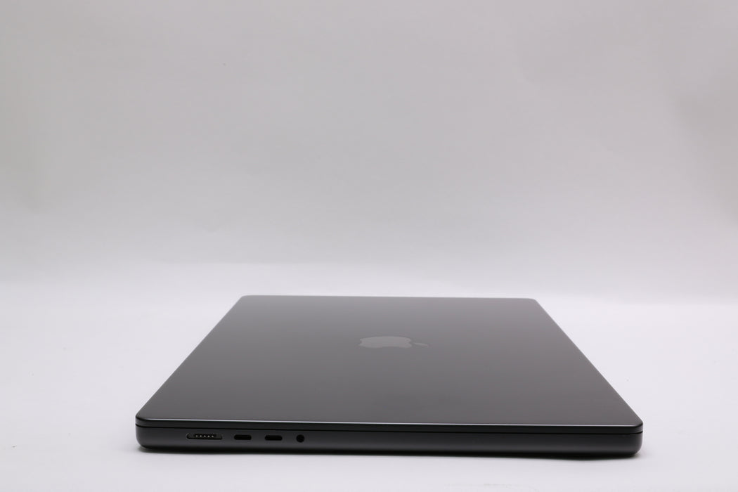 16" 2023, MacBook Pro, BTO, Apple M3 Max, 64GB, 1TB SSD, 40C — photo 10 of 13