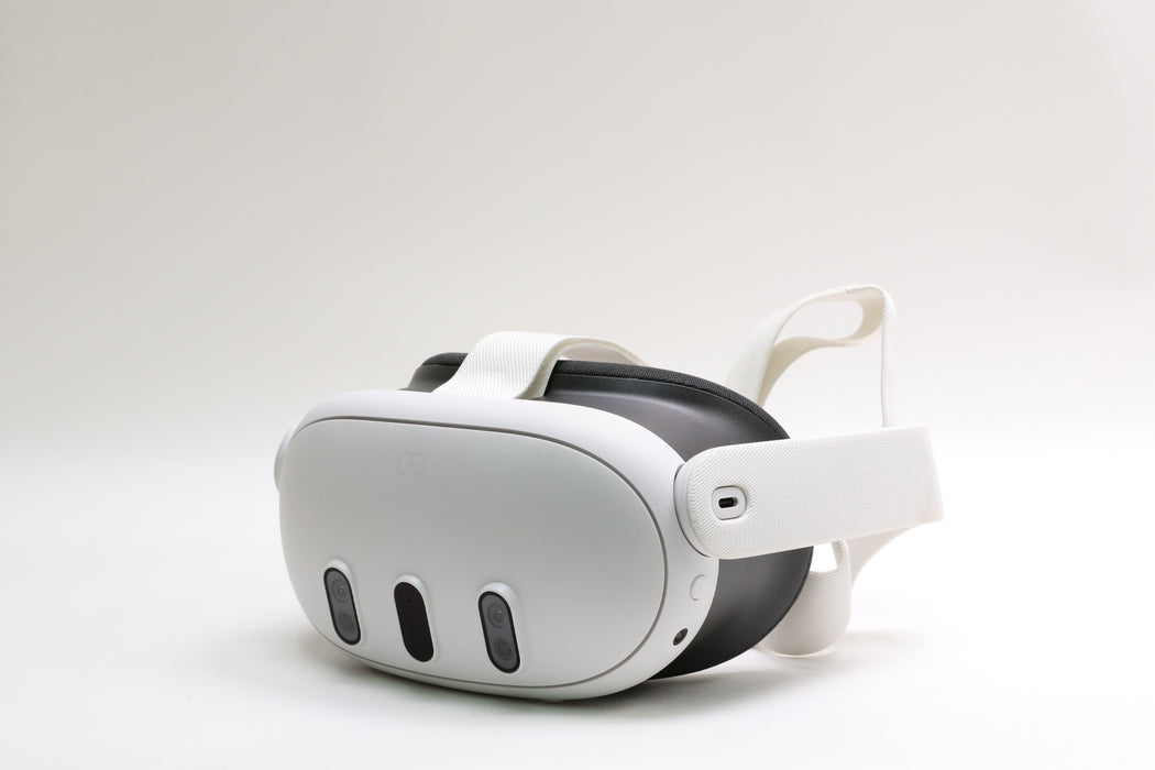 Meta Quest 3, 512GB 4K VR Headset w/ 2x Controllers, 899-00583-01