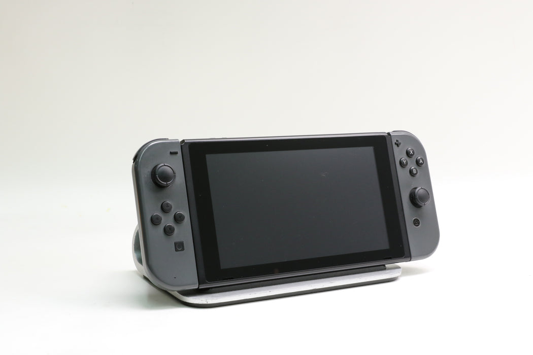 Nintendo Switch, HAC-001, 32GB w/ Gray Joy-Cons