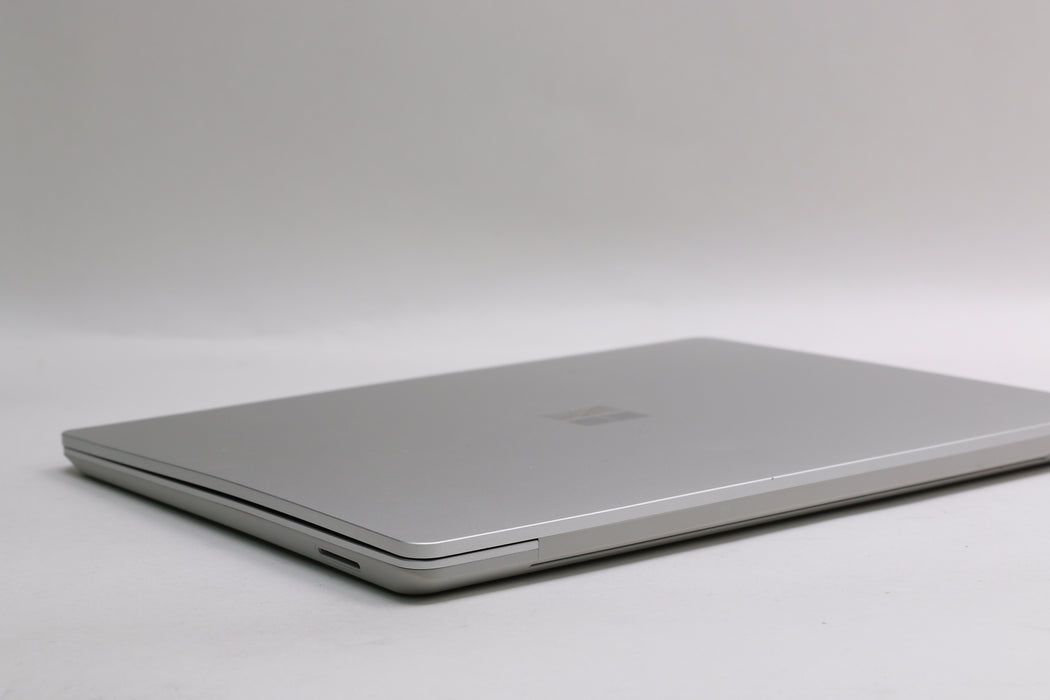 13" Microsoft Surface Laptop Go, i5-1035G1, 8GB, 256GB SSD