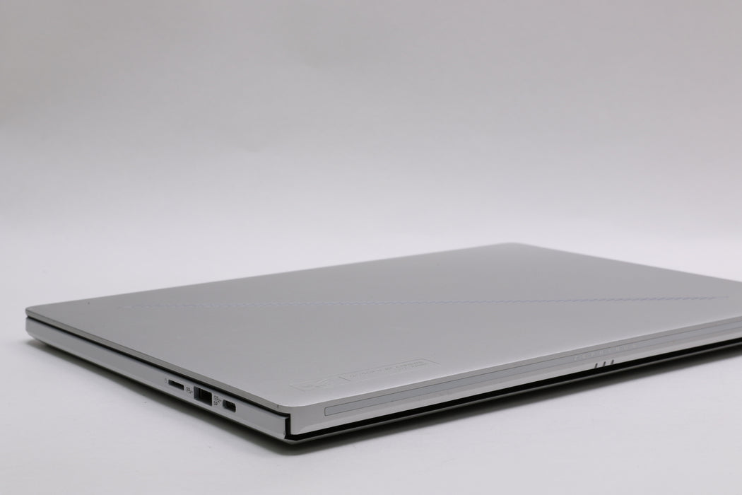 14" 2.8K ASUS ROG Zephyrus G14 GA403UI, Ryzen 9 8945HS, 32GB, 1TB SSD, RTX 4070 — photo 7 of 13