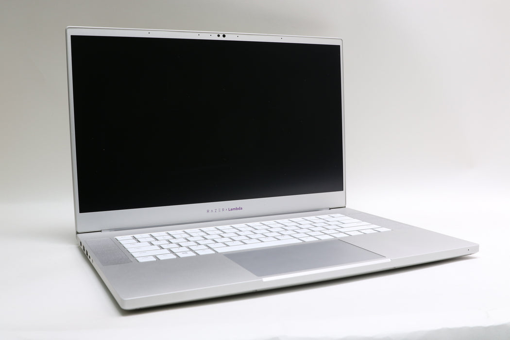 15" Razer Lambda TensorBook (Late 2021), i7-11800H, 64GB, 2TB SSD, RTX 3080