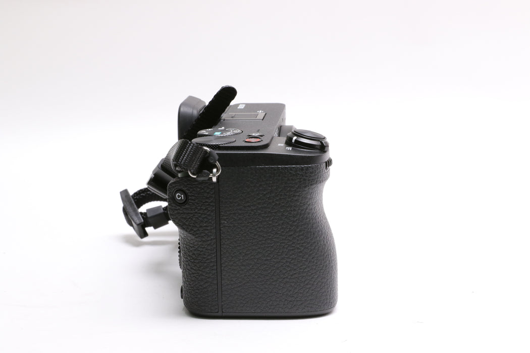 Sony Alpha a6700 26.0MP Mirrorless Camera, Low Shutter Count of 1,918!