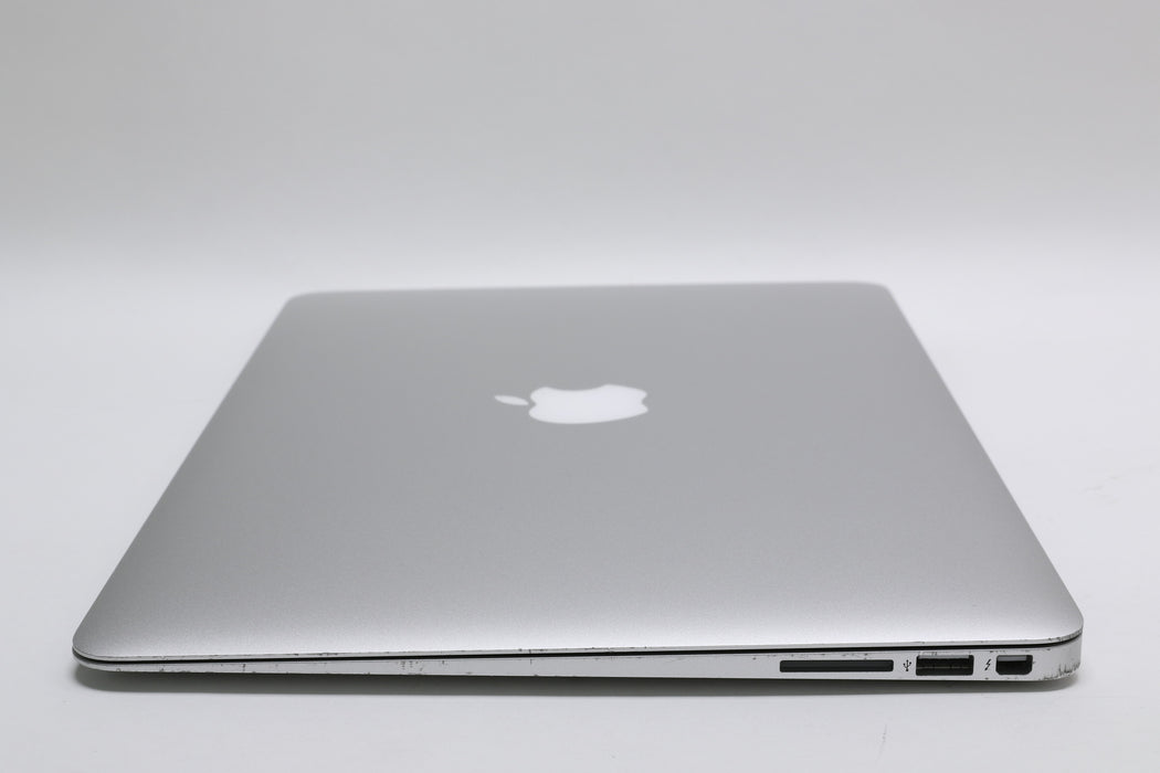 13.3" 2015 Macbook Air, i5-5250U 1.60GHz, 8GB, 128GB SSD