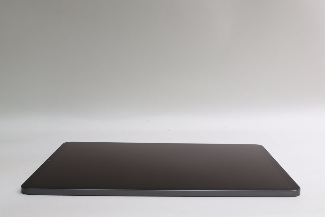 iPad Pro 12.9" M1, 5th Gen, 512GB, Wi-Fi Only, Space Gray, MHNK3LL/A w/ Magic Keyboard, 2nd Gen Apple Pencil