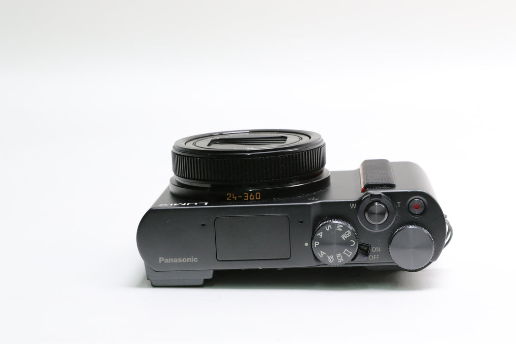 Panasonic Lumix DC-ZS200D Camera