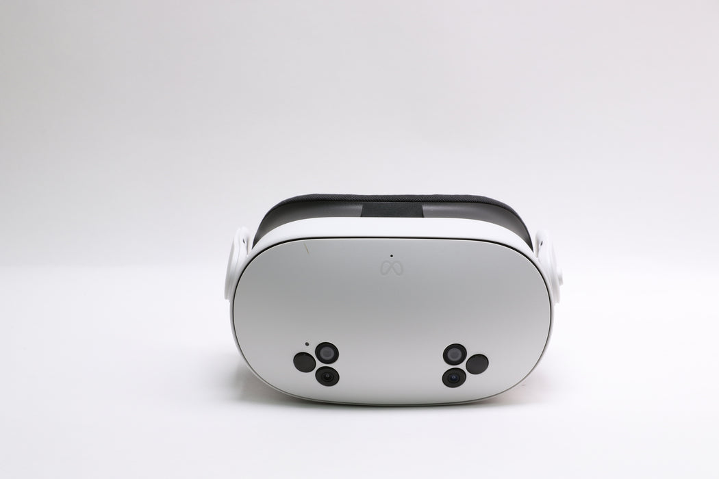 Meta Quest 3S VR Headset w/ Controllers — photo 2 of 6