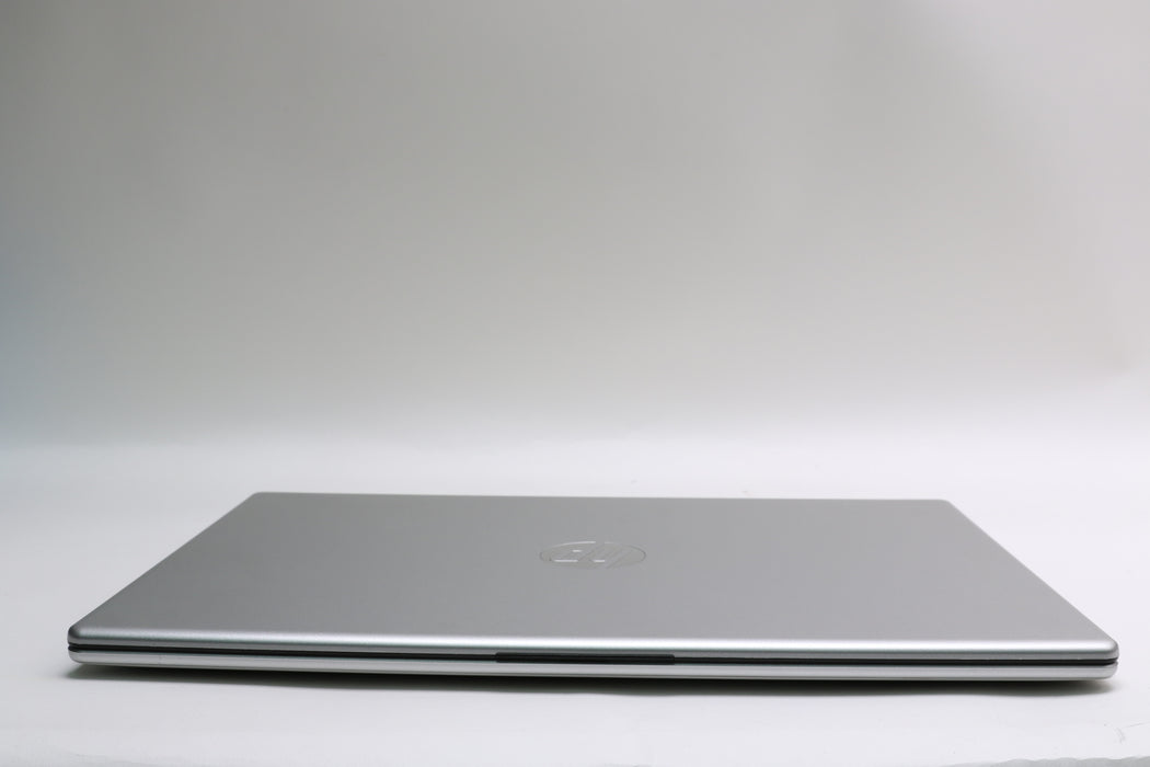 15" HP Laptop 15-fd0107dx, 12th Gen i7-1255U, 16GB, 477GB SSD, Touchscreen
