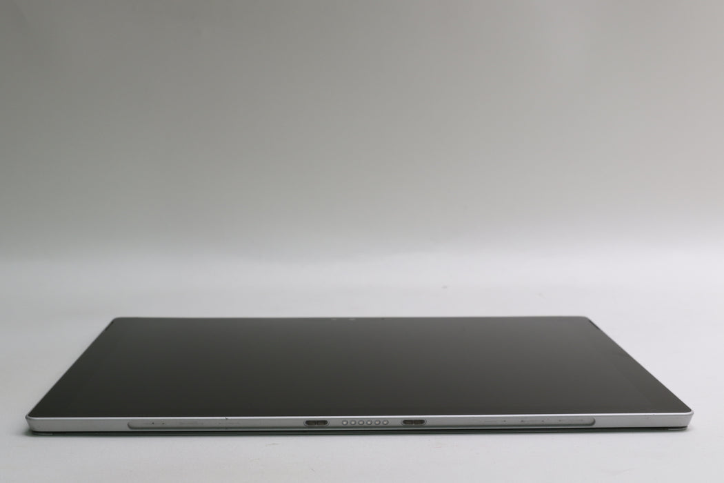 12" Microsoft Surface, i5-6300U, 8GB, 256GB SSD, Touchscreen