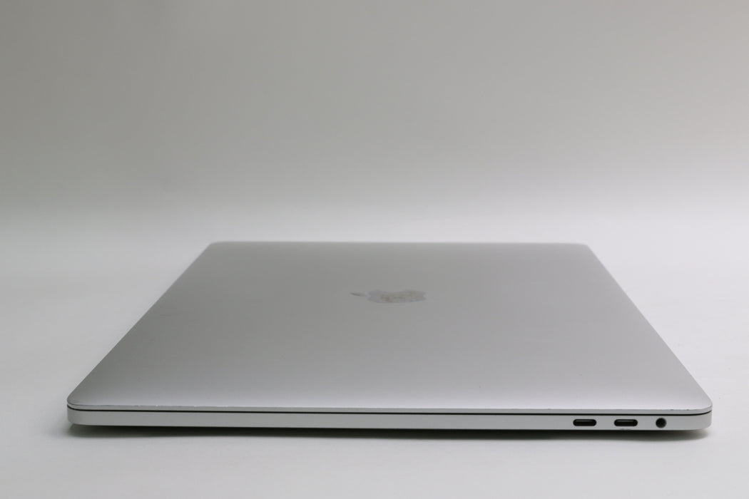 15" 2017, MacBook Pro, MPTU2LL/A, i7-7700HQ, 16GB, 256GB SSD, Radeon Pro 555