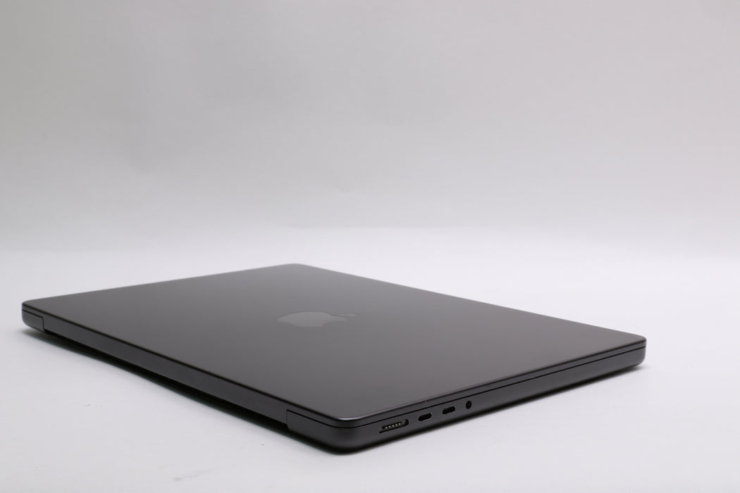 14" 2024, MacBook Pro, BTO, Apple M4 Pro, 24GB, 1TB SSD, 16C — photo 9 of 13