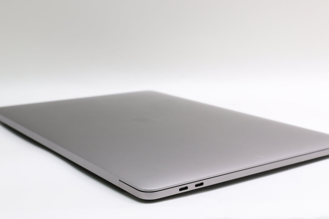 100%BATT, 15" 2017, Macbook Pro, MPTW2LL/A, i7-7920HQ, 16GB, 1TB SSD, Pro 560