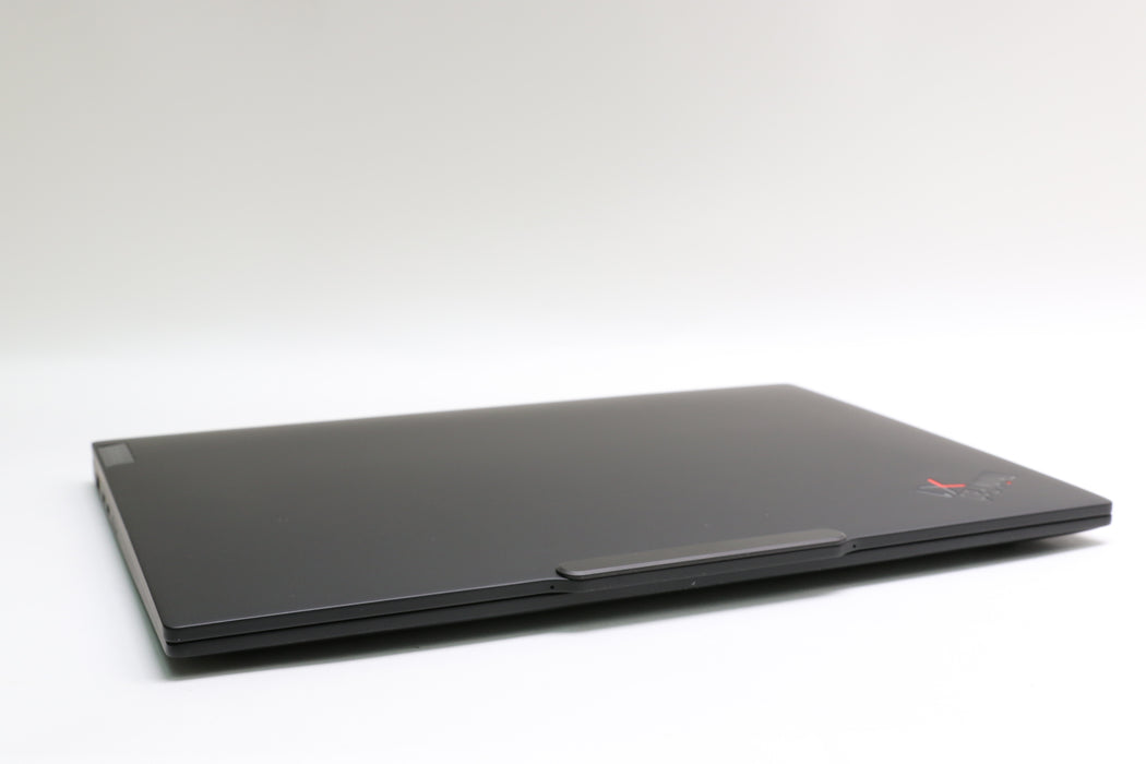 14" Lenovo, Thinkpad X1 Carbon Gen 12, Ultra 7 165U, 32GB, 1TB SSD, Touchscreen