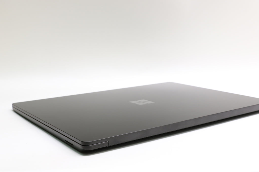 15" Microsoft Surface Laptop 5, 12th Gen i7-1265U, 32GB, 1TB SSD, Touchscreen