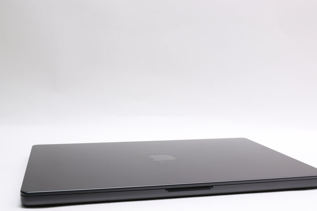 16" 2023, MacBook Pro, MRW33LL/A, Apple M3 Max, 36GB, 1TB SSD, 30C, 100% Battery — photo 11 of 13