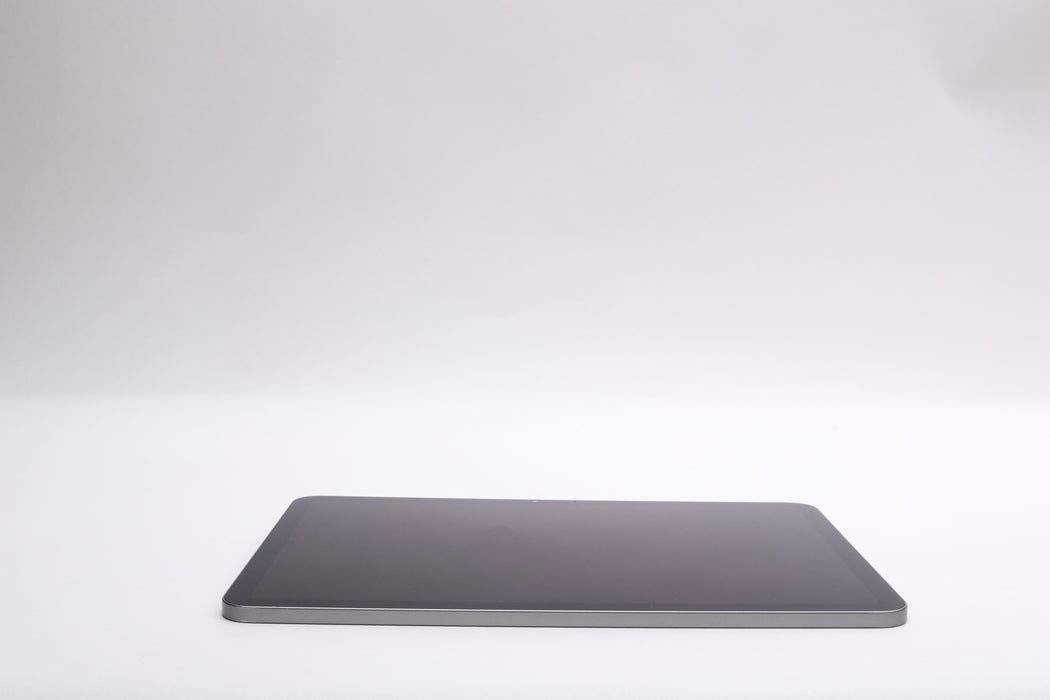 11" iPad Air M2, 128GB, Wi-Fi Only, Space Gray, MUWC3LL/A w/ Apple Pencil!