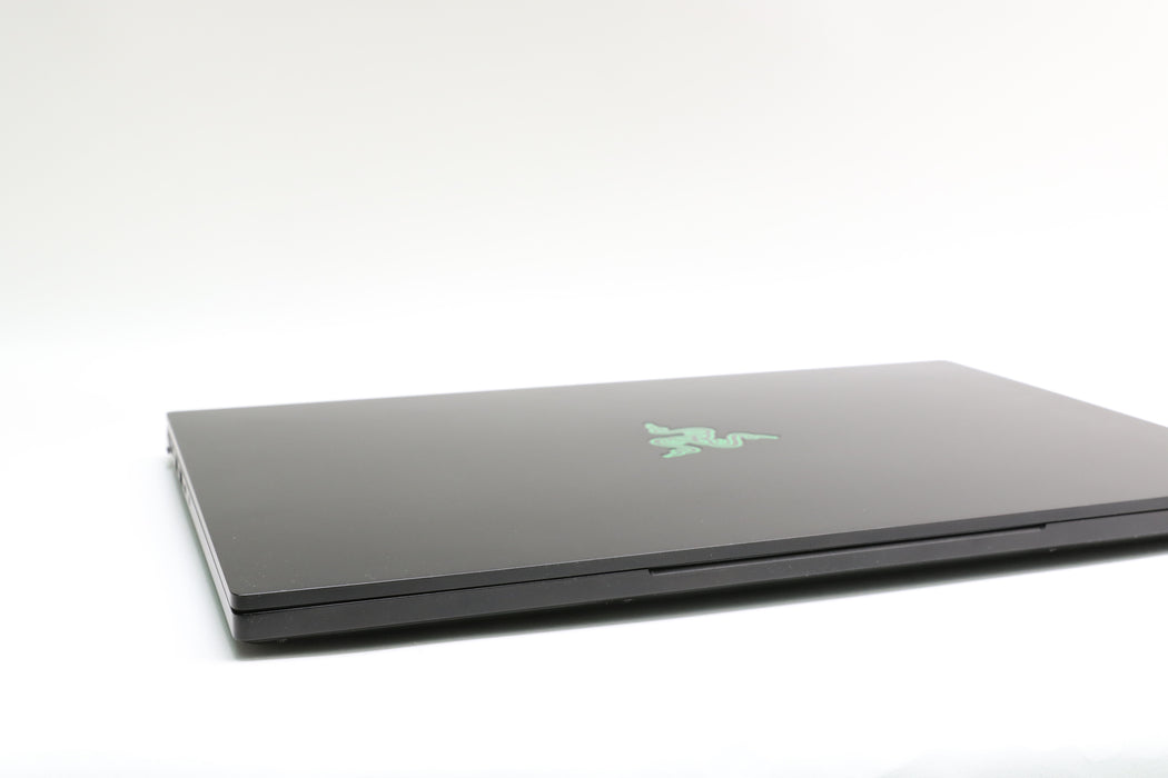 100%BATT 15" QHD Razer Blade 15 Advanced, i7-11800H, 40GB, 1TB, RTX 3070