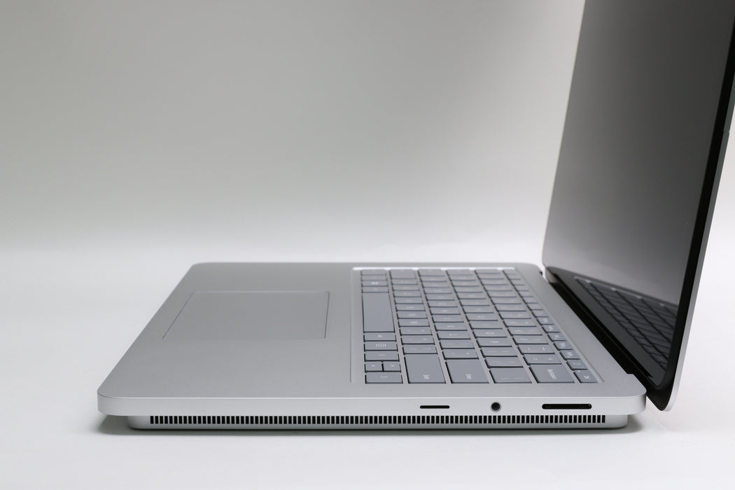 100%BATT 14" Microsoft, Surface Laptop Studio 2, i7-13800H, 32GB, 1TB, RTX 4050