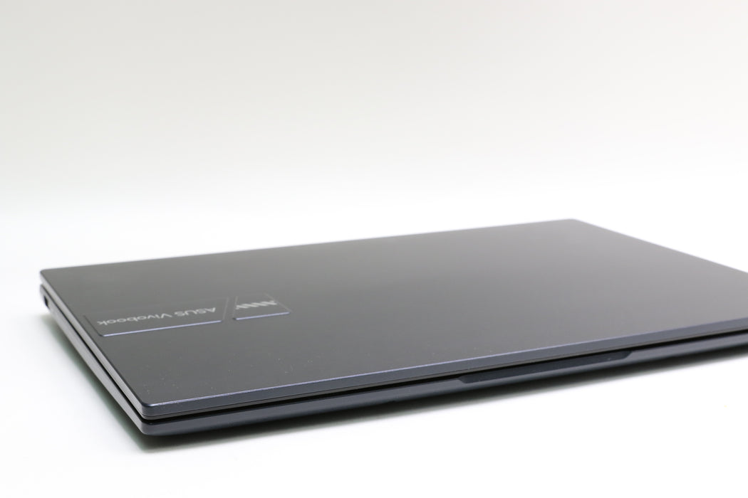 14" Asus VivoBook 14 X1404z, i3-1215U, 24GB, 1TB SSD