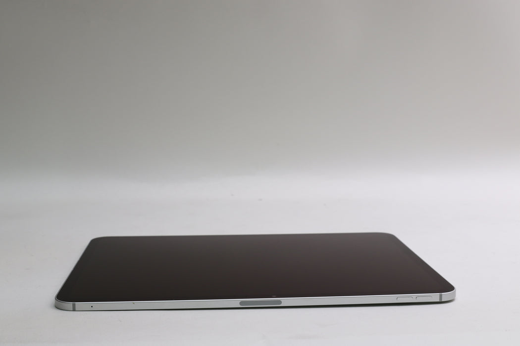 iPad Pro 11" M4, 256GB, Unlocked, Silver, MVW23LL/A w/ Magic Keyboard and AC+!