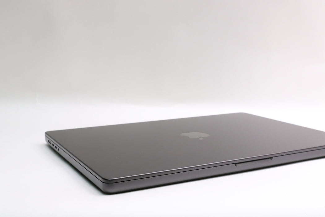 16" 2024, MacBook Pro, MX303LL/A, Apple M4 Max, 36GB, 1TB SSD, 32C