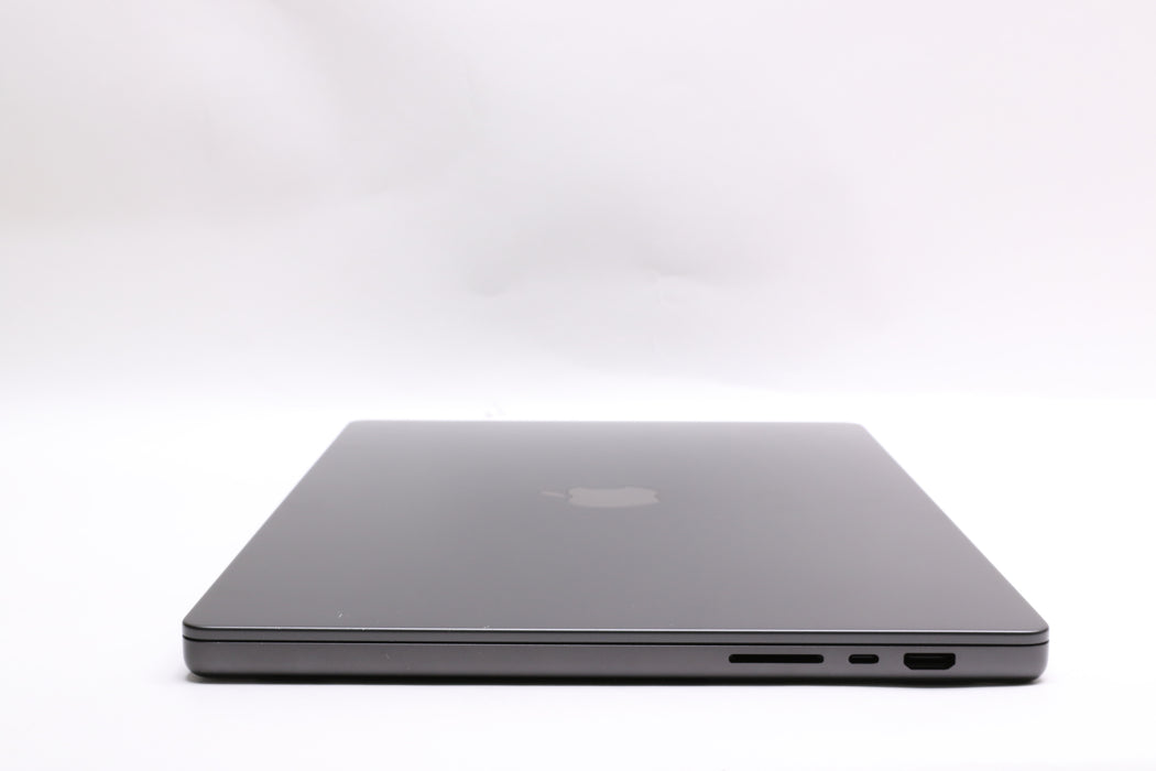 16" MacBook Pro, MGEA4LL/A, Apple M5 Pro, 24GB, 1TB SSD, 20C