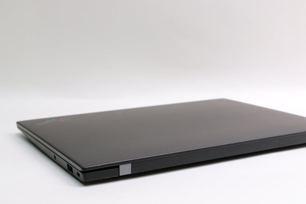 14" UHD+ Lenovo Thinkpad X1 Carbon Gen 9, i7-1185G7, 16GB Memory, 1TB SSD