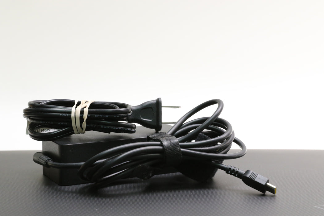 14" 2.8K Lenovo Thinkpad X1 Carbon Gen 11, i7-1370P, 32GB, 512GB SSD