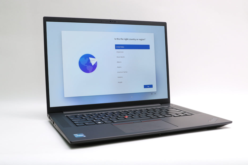 16" Lenovo Thinkpad P1 Gen 6, i7-13800H, 64GB, 1TB, RTX 4080, 100% Battery