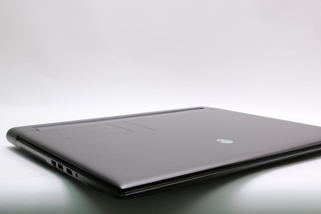 18" WUXGA Alienware m18 R1, i9-13980HX, 64GB, 4TB SSD, RTX 4090 — photo 11 of 13