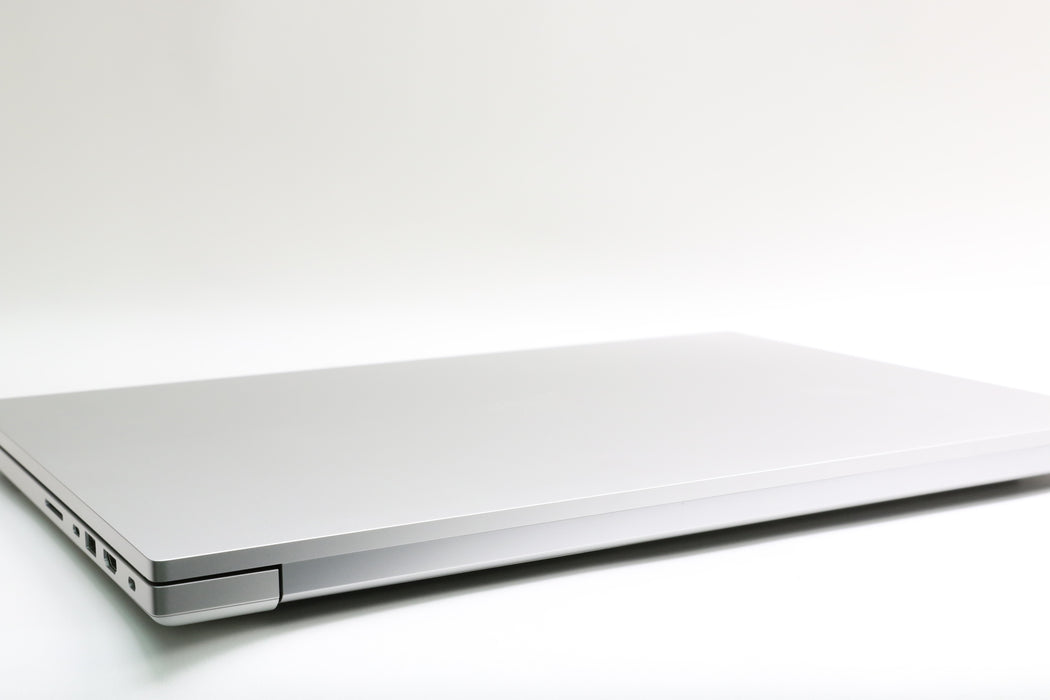 18" QHD+ Razer Blade 18 Rz09-0484, i9-13950HX, 32GB, 1TB SSD, RTX 4080