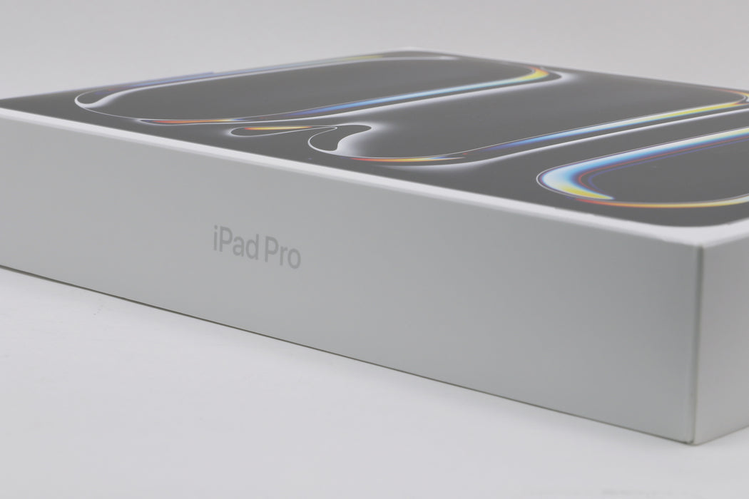 iPad Pro, 512GB, Unlocked, Silver, ME8C4LL/A — photo 3 of 3
