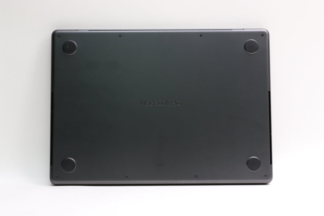 14" 2025, MacBook Pro, MDE04LL/A, Apple M5, 16GB, 512GB SSD, 10C, 100% Battery!