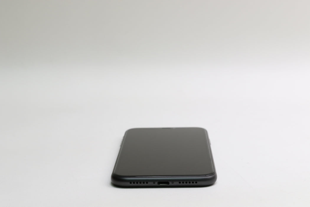 iPhone 11, 64GB, Unlocked, Black, MH8D3LL/A, 100% Battery!