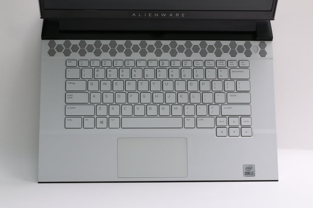 15" Alienware m15 R3 P87F, i7-10875H, 32GB, 512GB SSD, RTX 2070