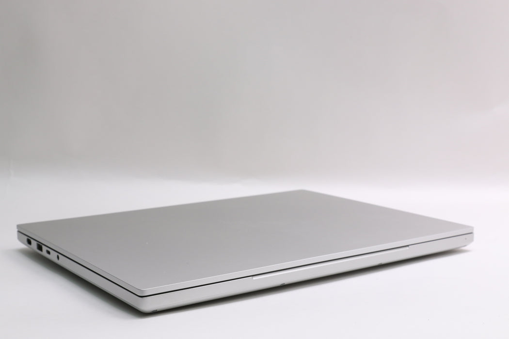 14" Razer Blade 14, AMD Ryzen 9 7940HS, 32GB, 1TB SSD, RTX 4070 Laptop GPU