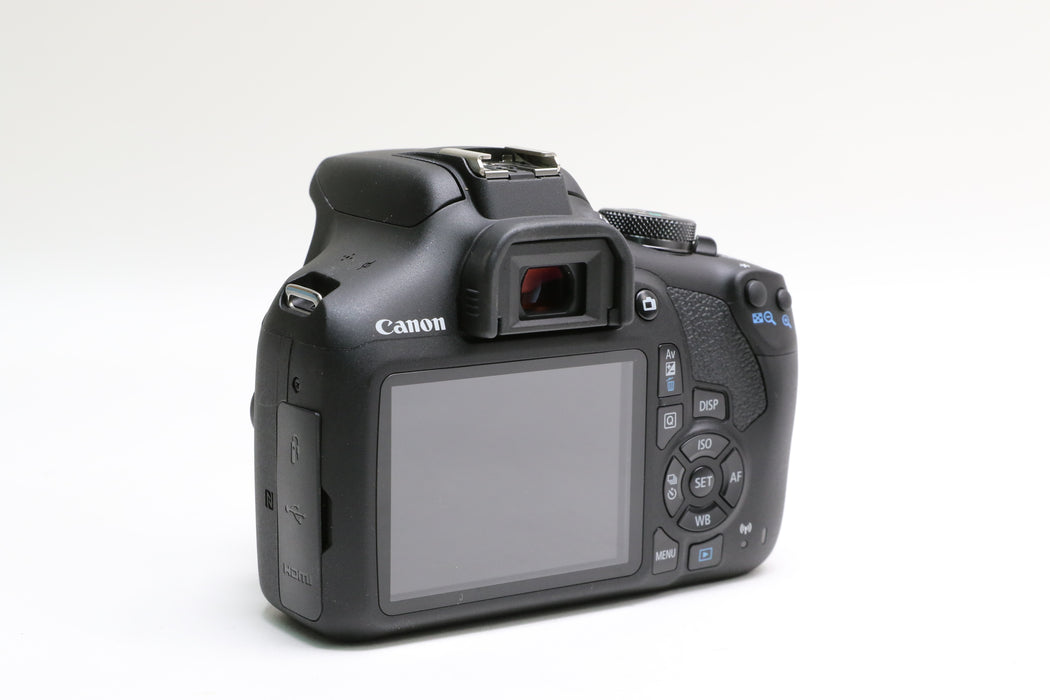 Canon EOS Rebel T7, Canon Zoom lens EF-S F/3.5-5.6 IS II