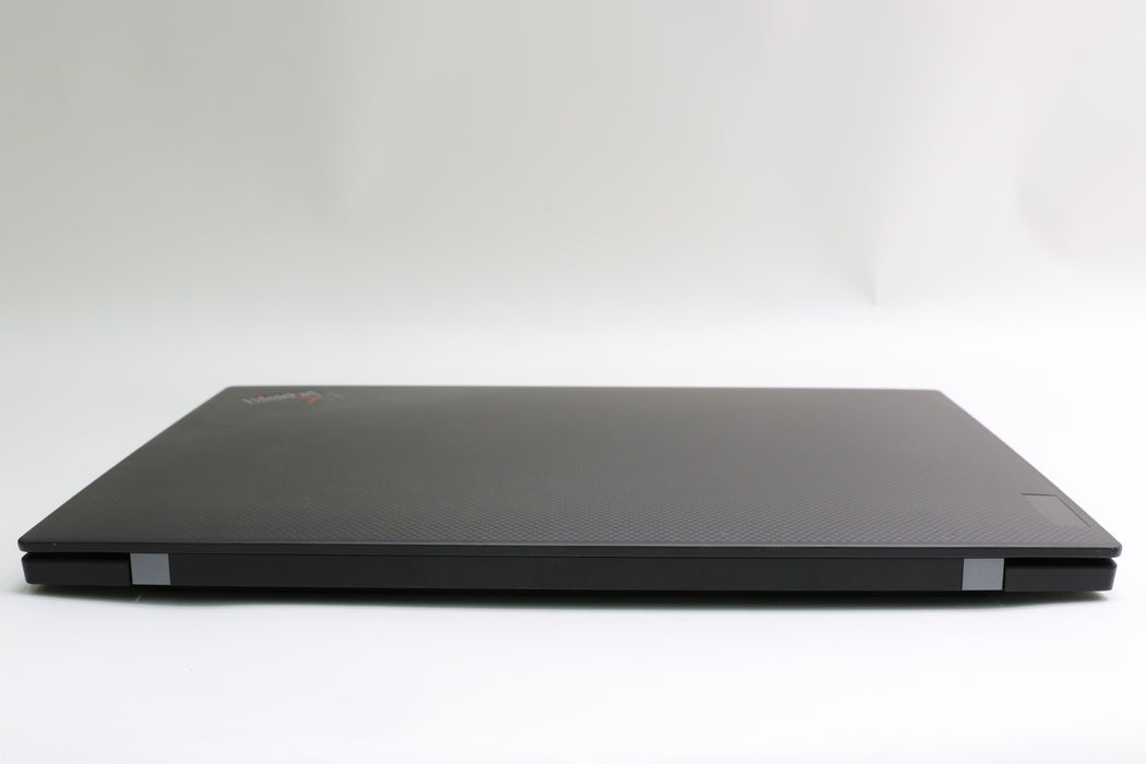 14" Lenovo ThinkPad X1 Carbon, i7-1270P, 32GB, 1TB SSD, Gen 10
