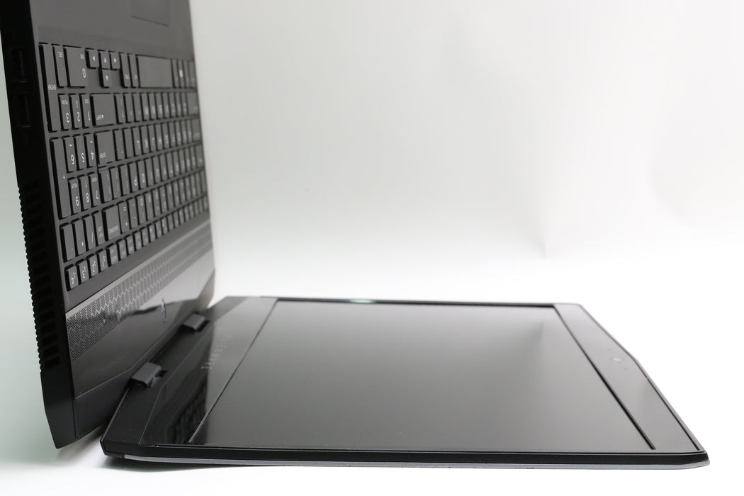 15.6" Alienware, M15, i7-8750H 2.20GHz, 16GB, 1TB HDD & 2TB SSD, GTX 1060